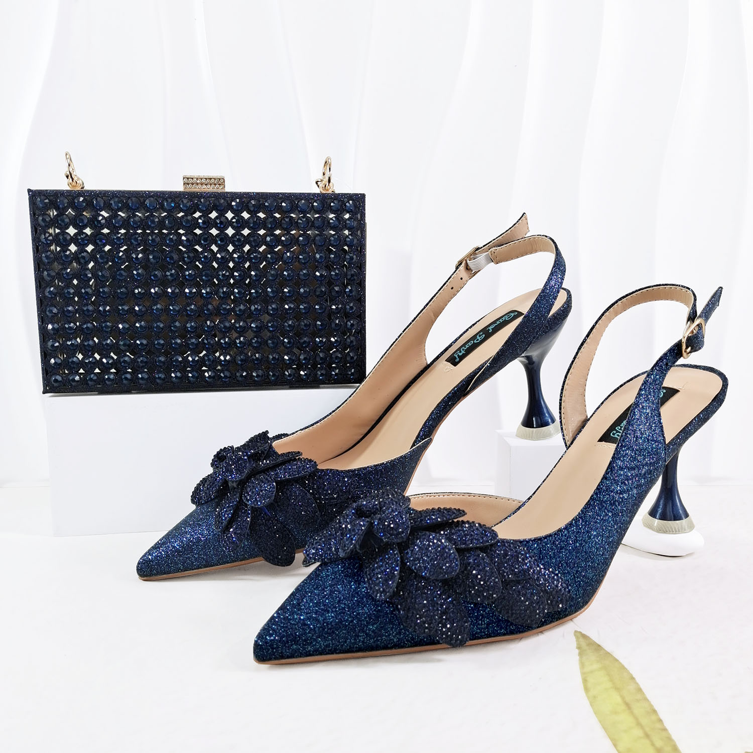 Avrupa ve Amerikan Üst Düzey K - Women Bags And Shoes incelemesi ve fiyatı